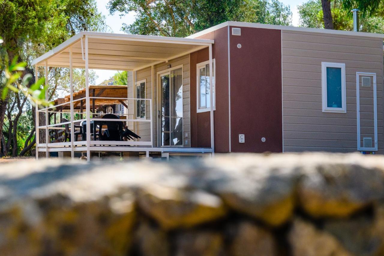 Camping La Scogliera Santa Cesarea Terme Exteriör bild