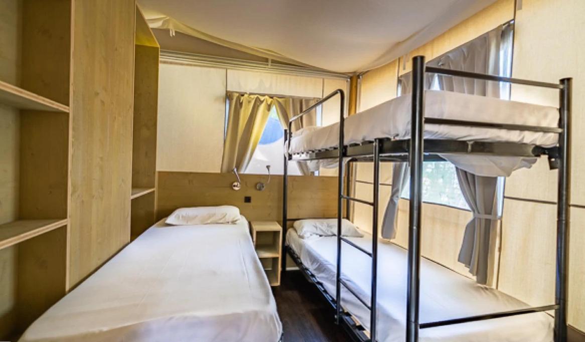 Camping La Scogliera Santa Cesarea Terme Exteriör bild